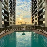 Mamaia Nord Premium Lägenhet *