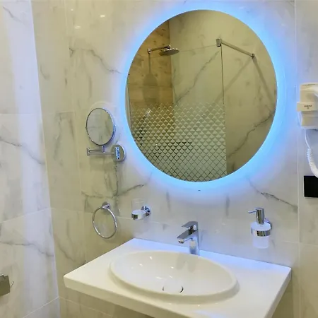 Апартаменты Mamaia Nord Premium *